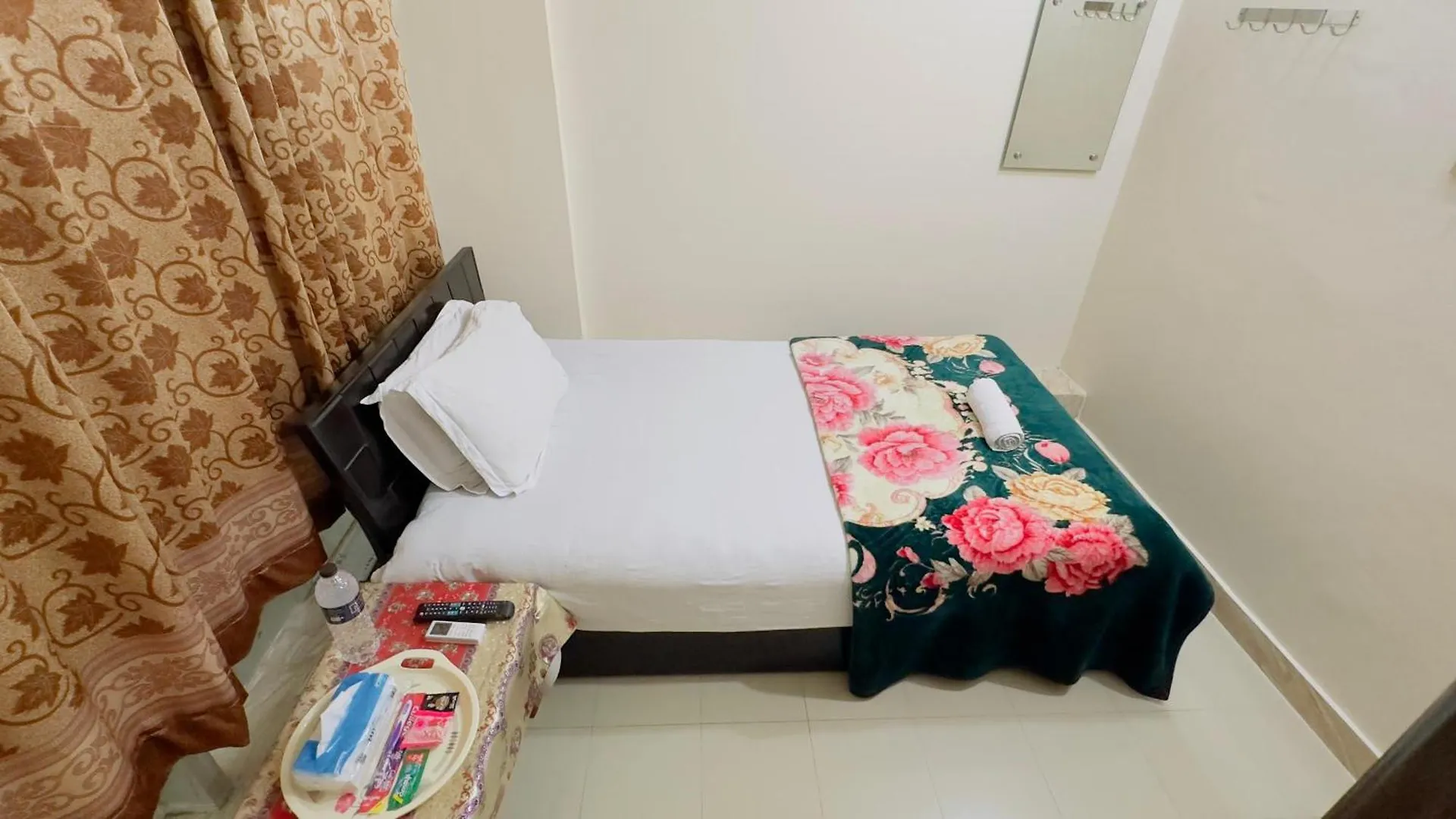 Hotel Labbaik Three Residential 达卡 宾馆
