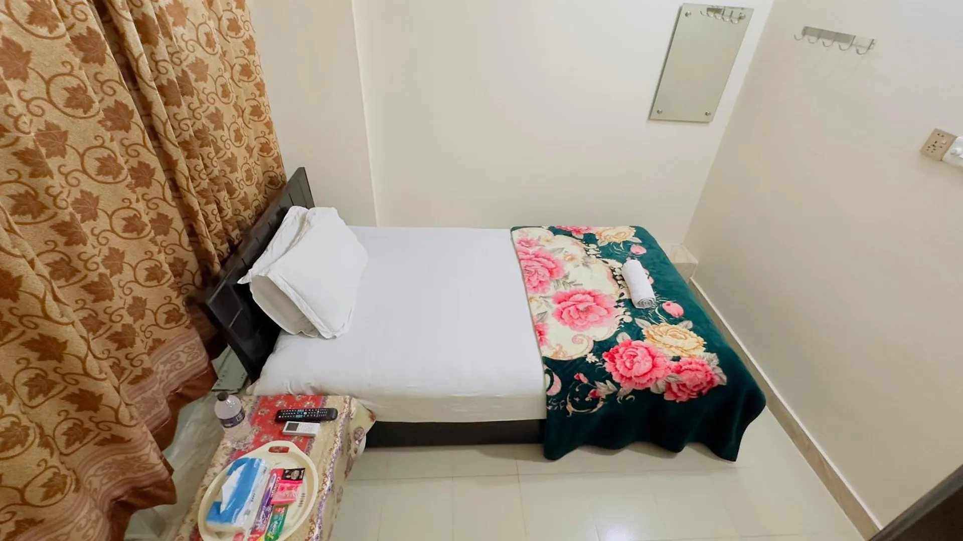 Hotel Labbaik Three Residential 达卡 0*,  孟加拉国